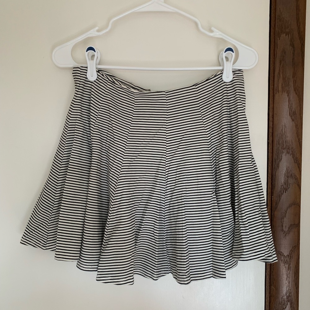 Black and white striped skirt, American Eagle, size 6